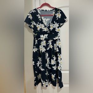 Floral Mid Length Dress, size M.